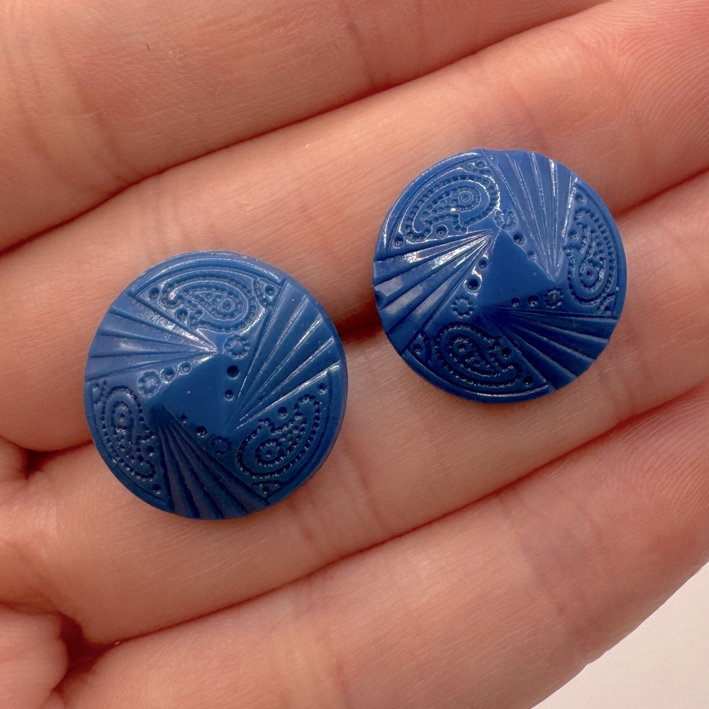 VINTAGE Blue Glass Molded Button Earrings